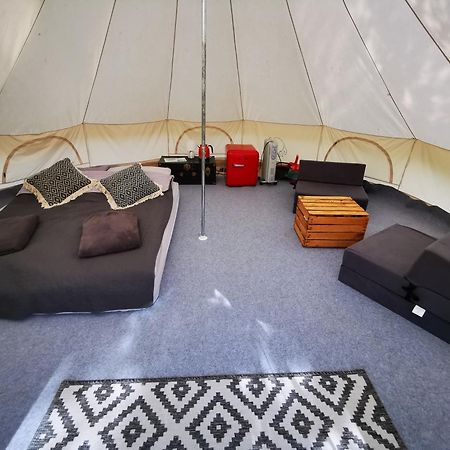 Łochów Glamping Kaliska酒店 外观 照片