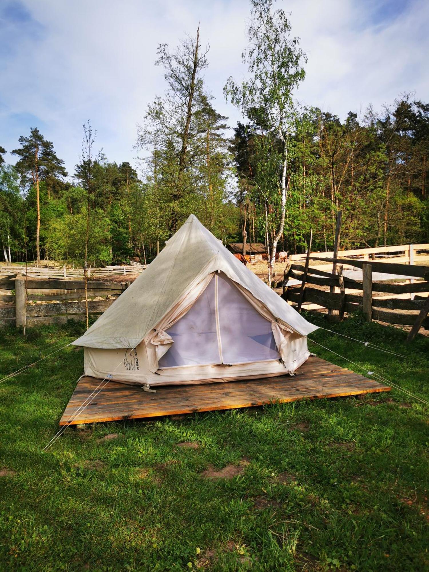Łochów Glamping Kaliska酒店 外观 照片
